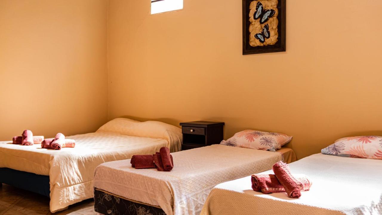 Residencial Los Pinos Puerto Iguazu Bagian luar foto