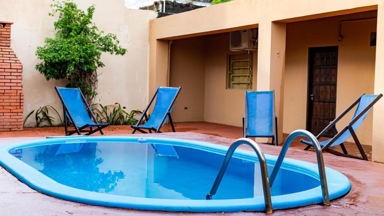 Residencial Los Pinos Puerto Iguazu Bagian luar foto
