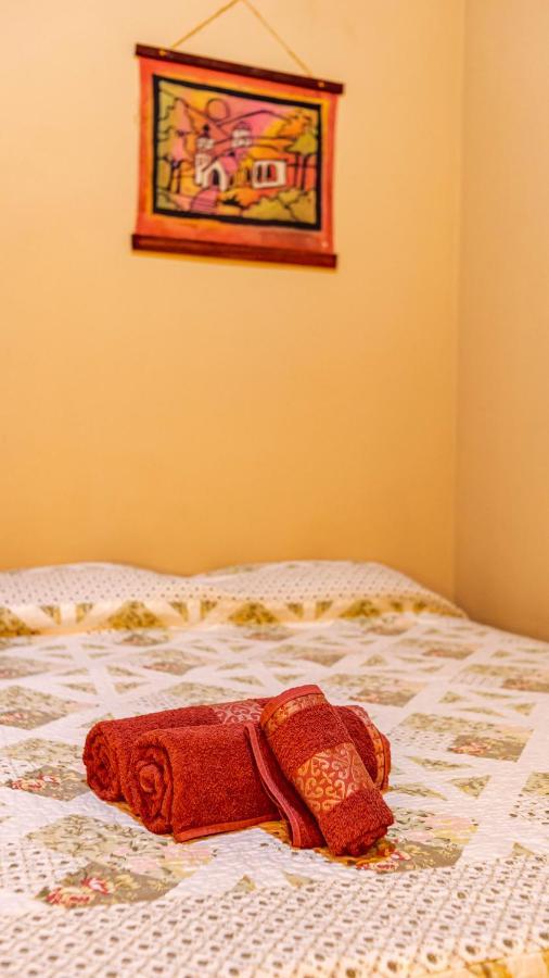Residencial Los Pinos Puerto Iguazu Bagian luar foto